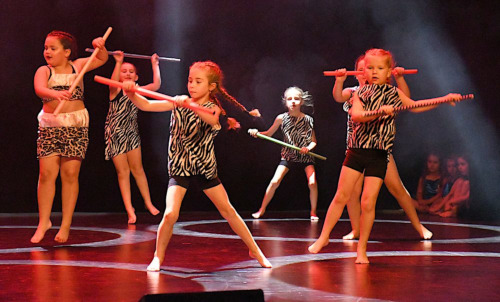 Danse Moderne 6 - 13 ans
